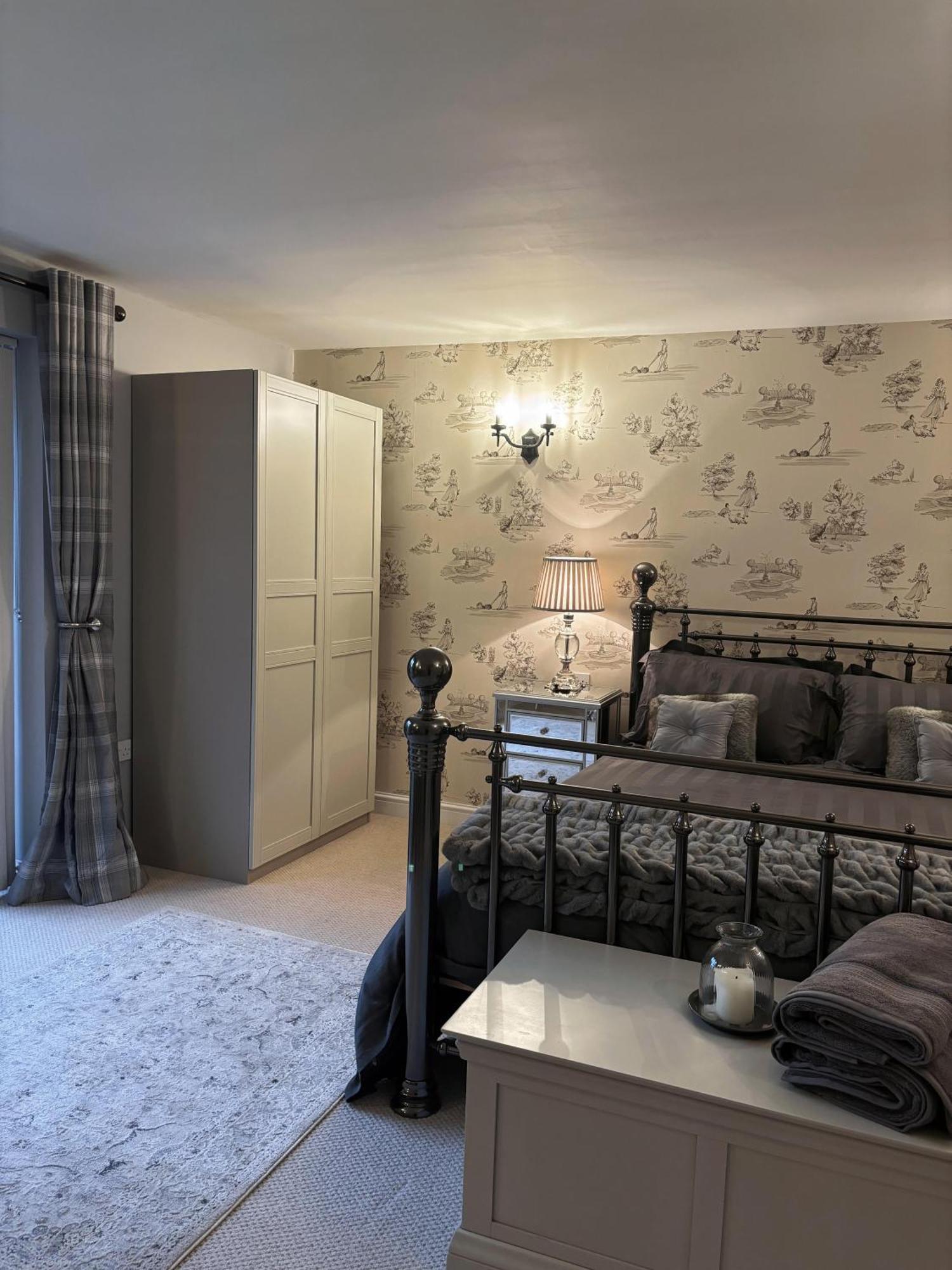 Mulberry House Farm The Garden Room Chippenham  Esterno foto