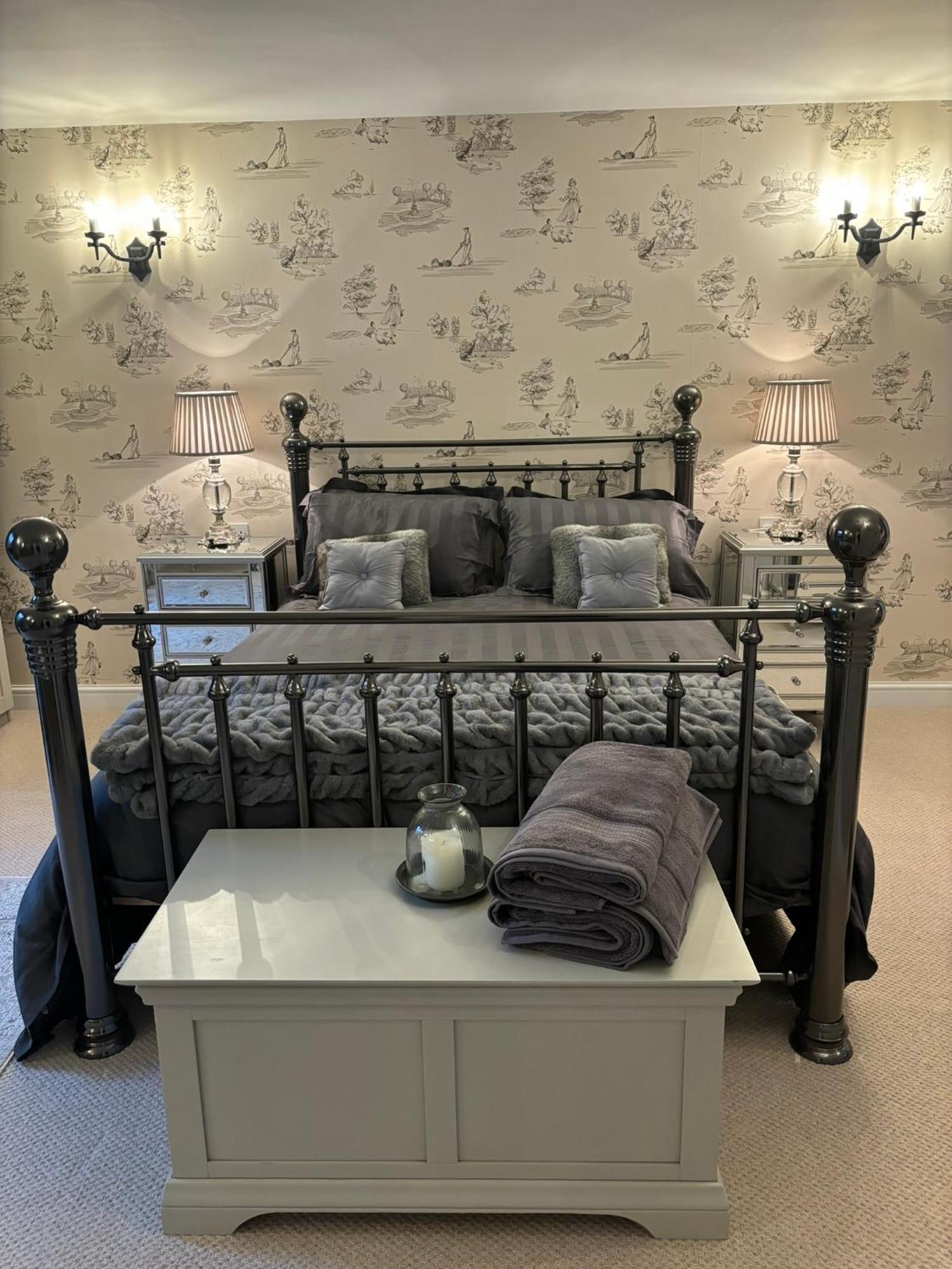 Mulberry House Farm The Garden Room Chippenham  Esterno foto